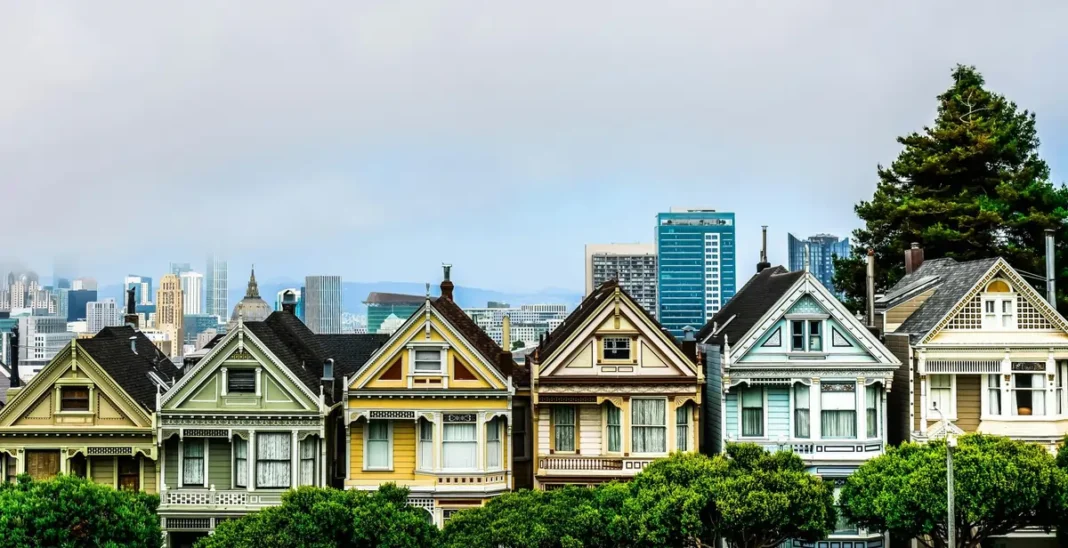Understanding Insurance Needs for Homeowners Associations