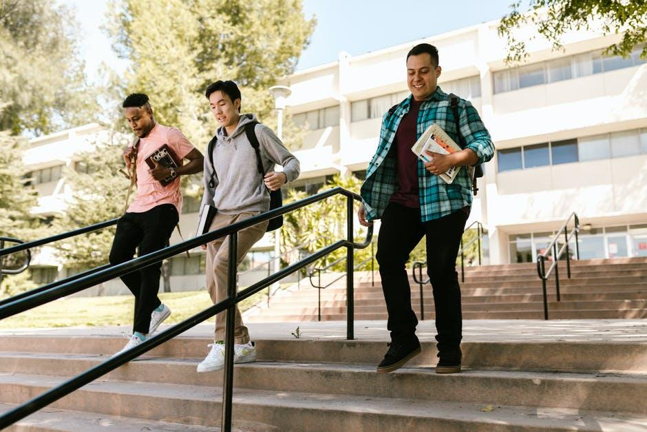 How to Stand Out in Your College Application